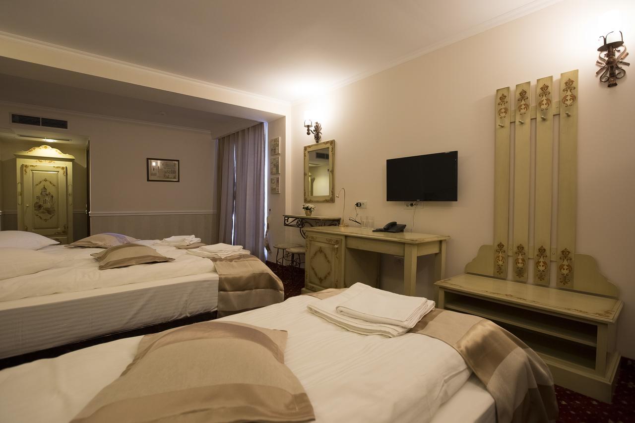 Hotel Aviator Boutique Otopeni Exterior foto