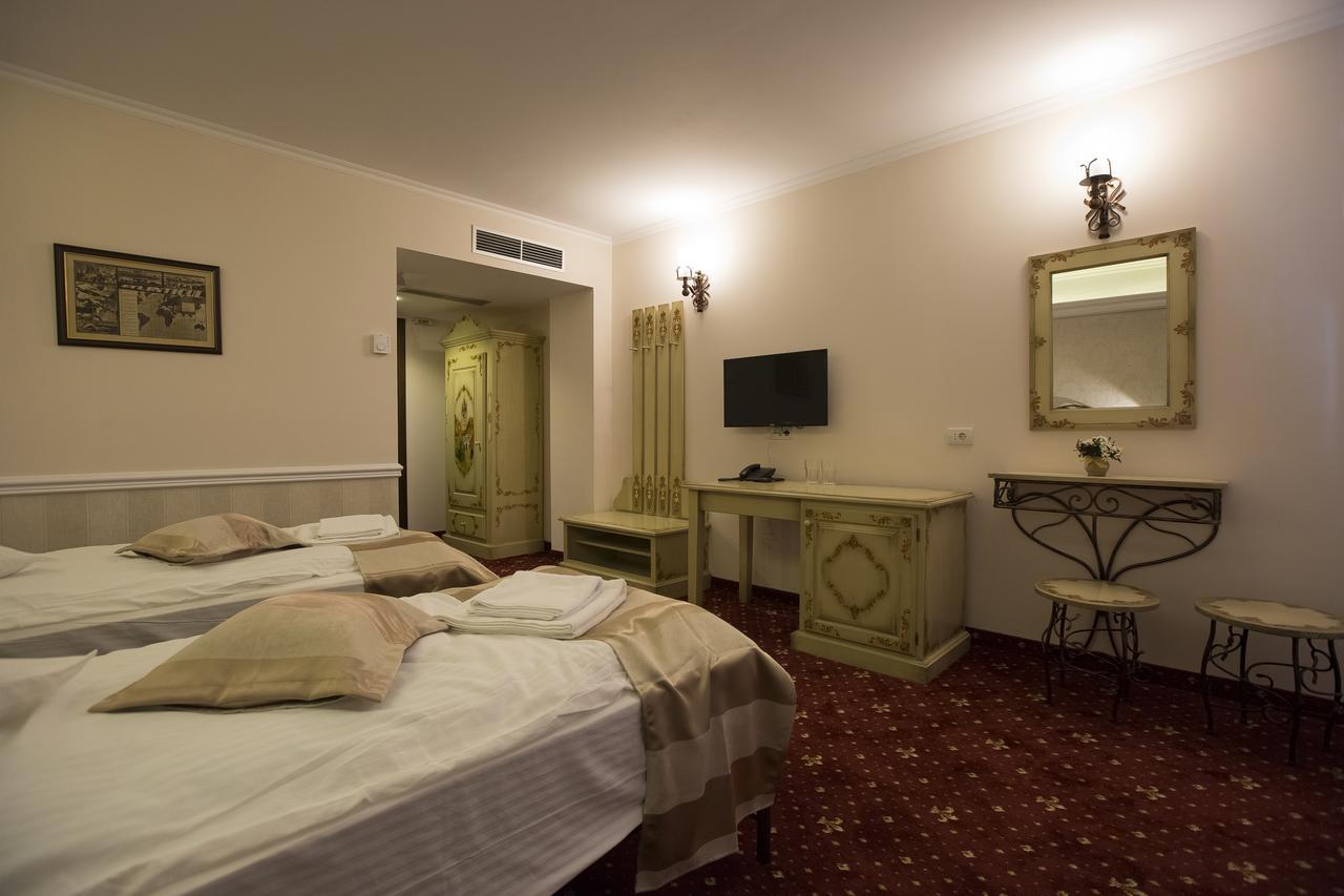 Hotel Aviator Boutique Otopeni Exterior foto